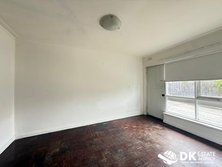 Comfortable Living in a Convenient Albion Location - Photo 2