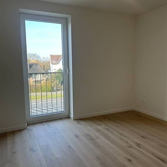 Appartement te huur - Photo 1