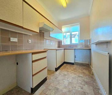 Seaward Gardens, Itchen, SO19 - Photo 4