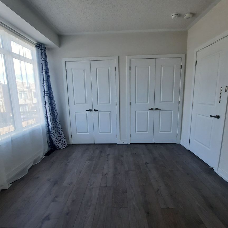 For Lease - 159 Salterton Circle, Vaughan, Ontario - Photo 1