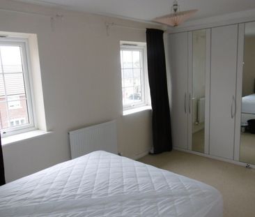 Room 5, Cartwright Way, Beeston, NG9 1RL - Photo 1