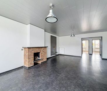 Appartement te huur in Merksem met 2 slaapkamers - Photo 1