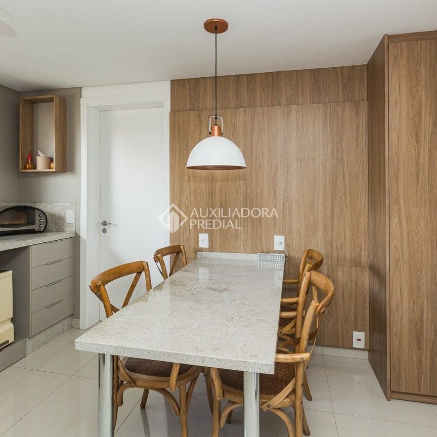 Apartamento com 4 quartos e 303m² para alugar em Petrópolis, Porto Alegre. - Foto 1