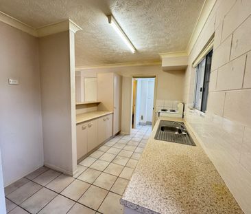 Townhouse in Secure Gated Complex – West End - Photo 5