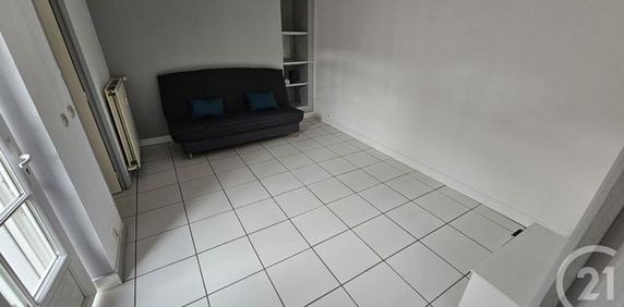 Appartement T2 à louer 2 pièces - 32 m2 CHATEAUROUX - 36 - Photo 2