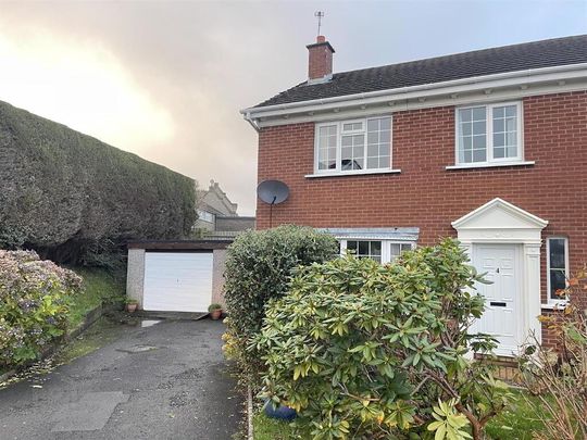 4 Locksley Grange, Belfast, BT10 0DW - Photo 1