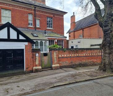 Cavendish Crescent South, The Studio, Nottingham, Nottinghamshire, NG7 - Photo 6