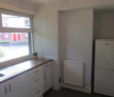 1 bedroom ground floor flat to rent - Photo 5