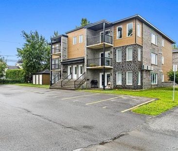 Appartements à louer 5 1/2- Rue Lionel-Giroux, Drummondville - Photo 1