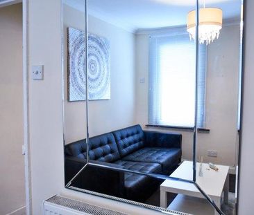 4 bedroom house share to rent - Photo 2