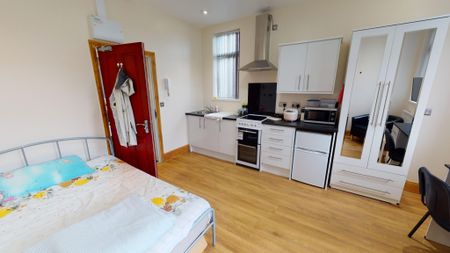 3 Raglan Road Edgbaston - Photo 2