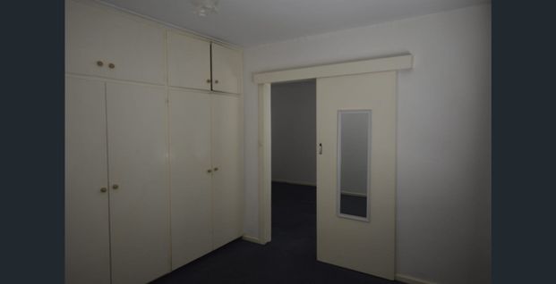 Tidy one bedroom! - Photo 1