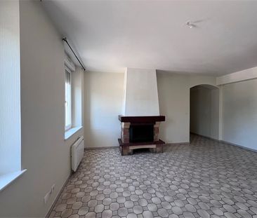 Location Appartement 3 pièces 82m² - Photo 1