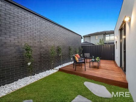 1/20 Neil Street, Hadfield - Photo 2