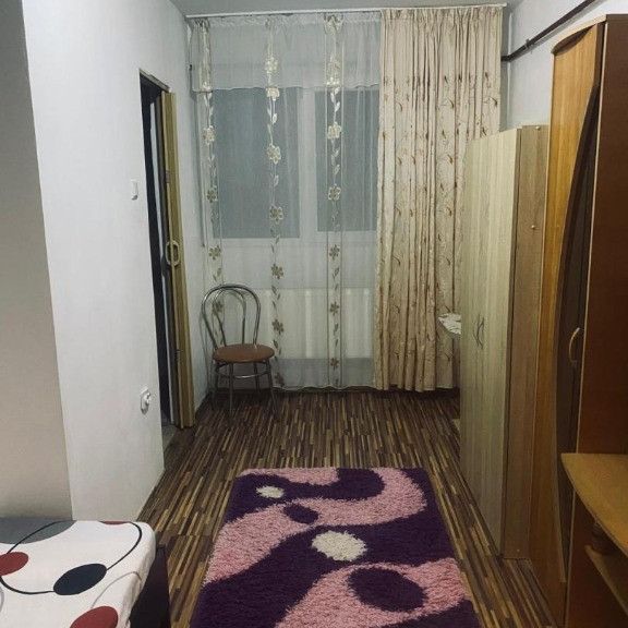 CET, garsoniera, mobilata, etaj 3, gaze, inchirieri Constanta - Fotografie 1