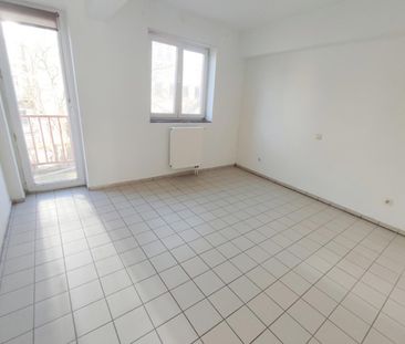 Appartement en plein centre ville à 6000 Charleroi - Photo 3
