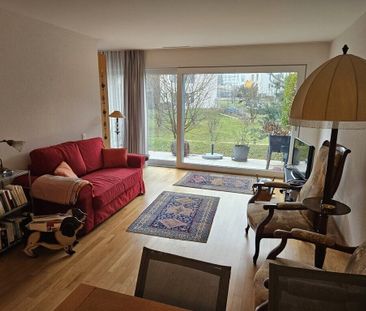 Very bright 2.5-room apartment - Photo 4