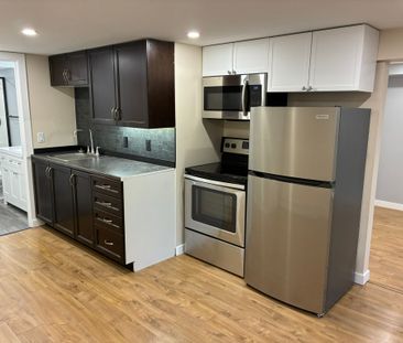For Lease - 9 Quail Crescent Unit# Unit 2, Barrie, Ontario - Photo 3