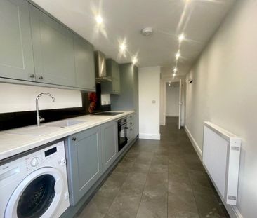 New Road, Basingstoke, Hampshire, RG21 - Photo 6