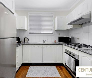 Beautifully Presented 2 Bedroom Townhouse - Photo 3