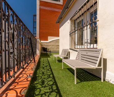 Wonderful room in Preciados - Photo 2