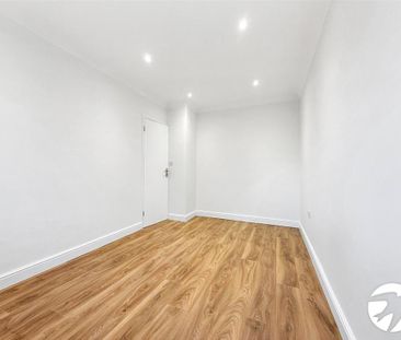 2 bedroom maisonette to rent - Photo 1