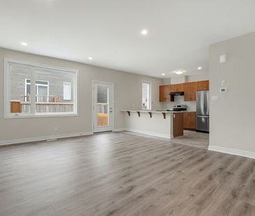 For Lease - 161 Ryan Reynolds Way, Orleans - Cumberland and Area, O... - Photo 1