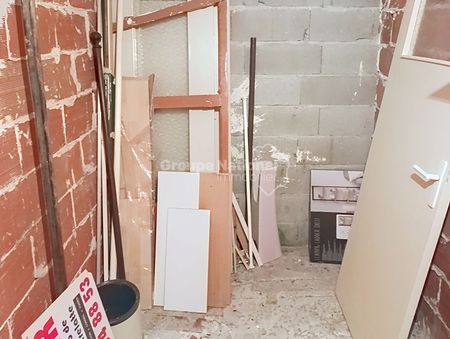 Appartement T3 avec balcon situé sur Bourg Saint Andéol, - Photo 5