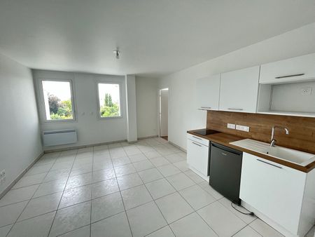 Location Appartement 2 pièces 43m² - Photo 5