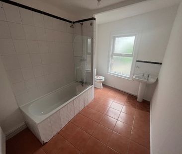 Bridge road, Crosby, L23 - Photo 5