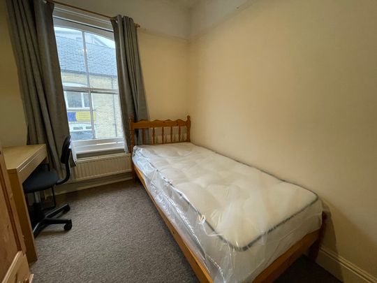 City Road, Cambridge - Photo 1