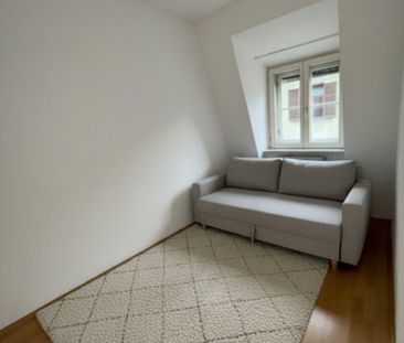HIT! GÜNSTIG,FREUNDLICH, BEQUEME 2 ZIMMER WOHNUNG IM ZENTRUM ! - Foto 3