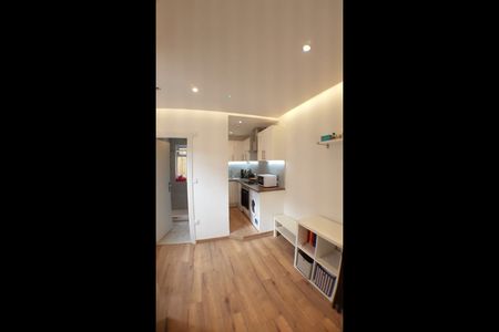 Studio Flat, Heathstan Road, W12 - Photo 4