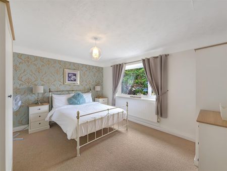 2 Bedroom Apartment - Second Floor - Photo 3