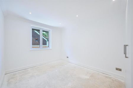 5 bedroom detached bungalow to rent - Photo 5