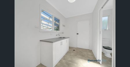 Look No Further - Photo 4