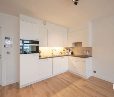 Ongemeubeld - Recent en goed onderhouden appartement, met terrasje,... - Photo 2