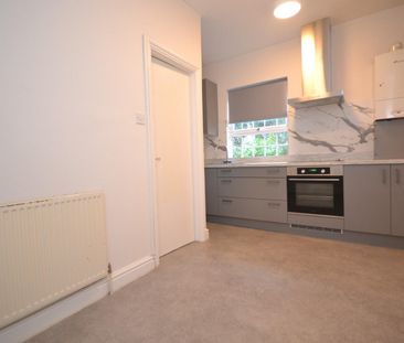 1 bedroom Flat To Let - Photo 4