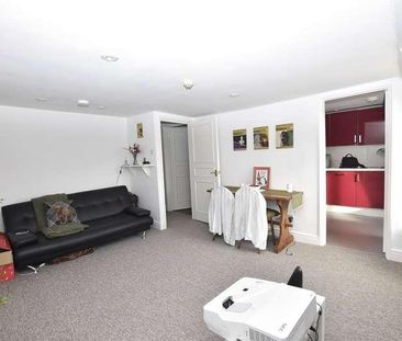 Tff, Burlington Place, Bath, BA1 - Photo 6