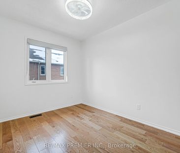 165 Fieldstone Drive #27 - Photo 5