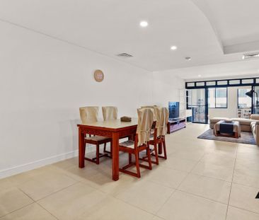 Stunning 3 Bedroom Apartment located in Neutral Bay - Photo 5