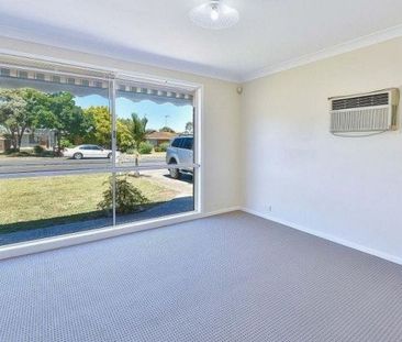 Great Location - Photo 2