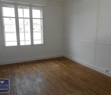 Location Appartement 4 pièces 116m² ST NAZAIRE 44600 - Photo 2