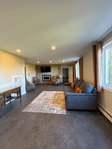 For Lease - 502435 Grey Road 1 Road, Georgian Bluffs, Ontario - Photo 2