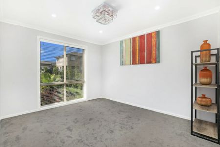 Stunning Home - Great Location! - Photo 3