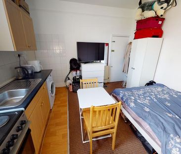 Studio to rent - Photo 6