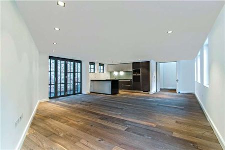 Contemporary two bedroom house located in Clapham Old Town. - Photo 5