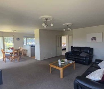 Relax on Russley - Photo 2