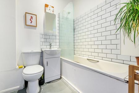 Peckham High Street, London SE15 - Photo 5