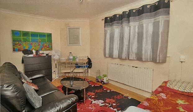 Harrow Road, Leytonstone, London, E11 - Photo 1